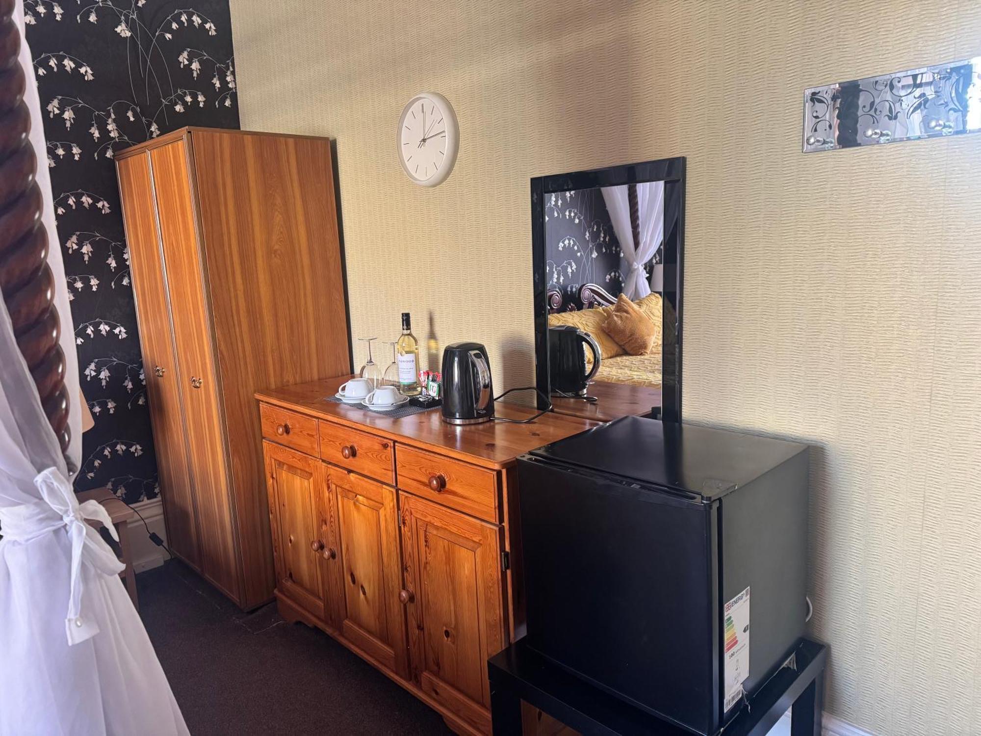 The Holmlea Hotel Blackpool Eksteriør billede