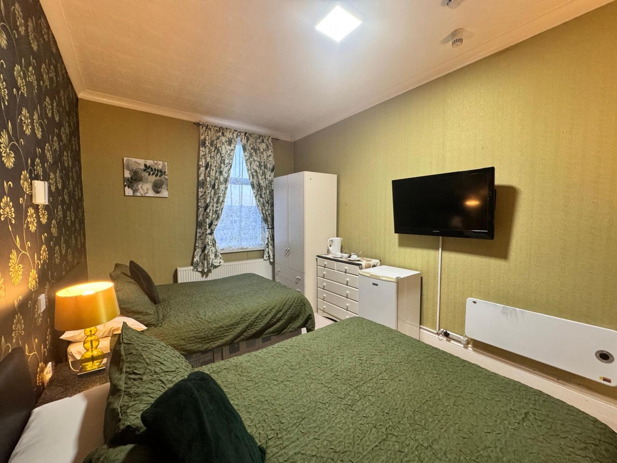 The Holmlea Hotel Blackpool Eksteriør billede